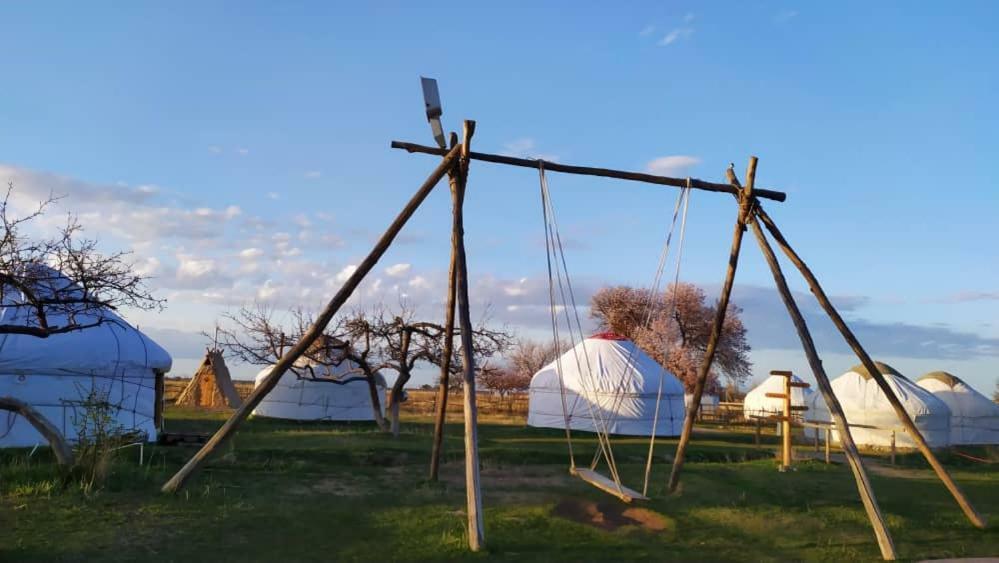 Jurten Camp Almaluu Tong Exteriér fotografie